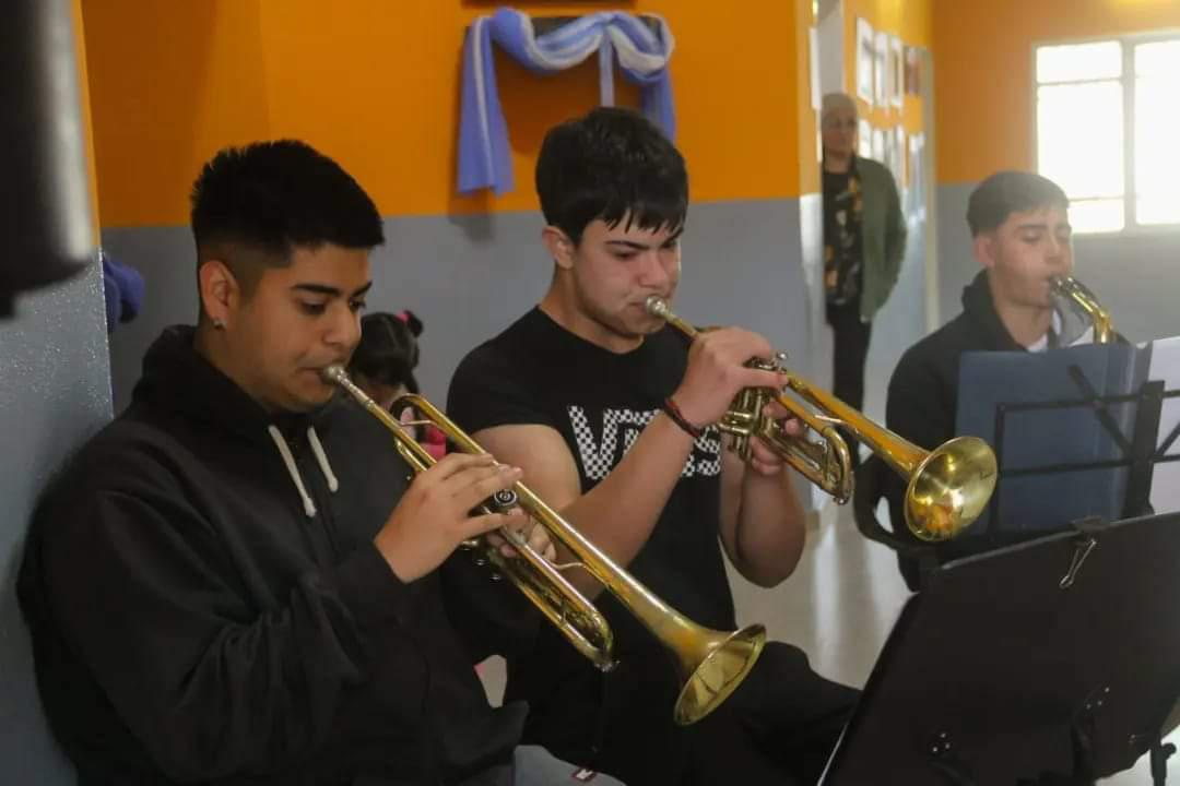 FB_IMG_1690983937743