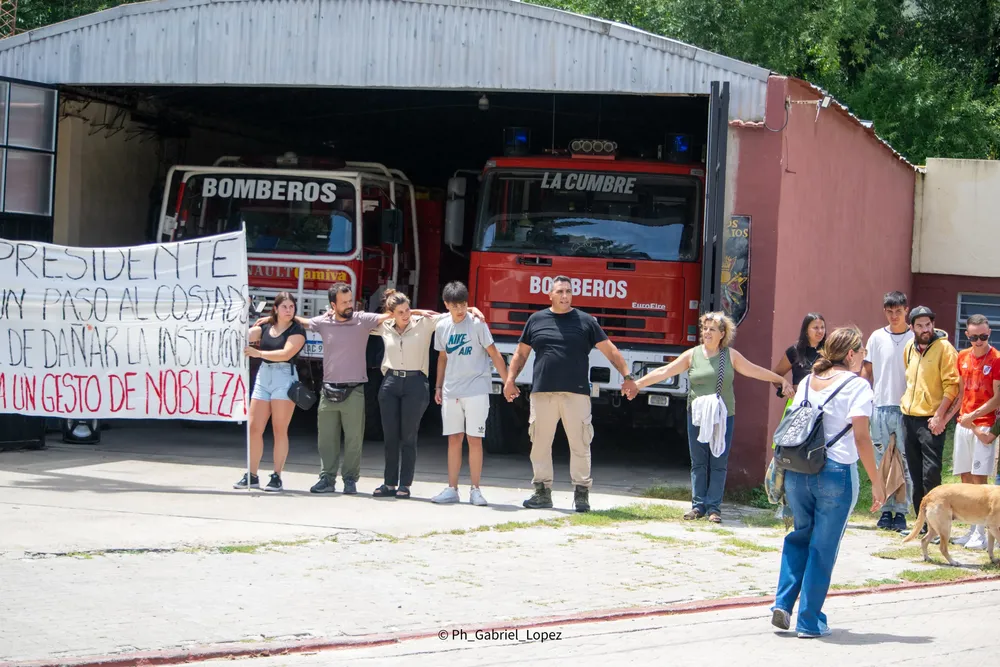 ee04a6f8-86b4-4e28-b9ff-e82461b9dc37