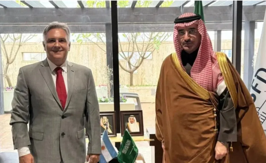 Screenshot_20250219_180505_Facebook~2